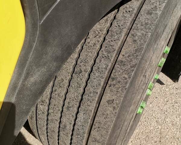 Рено Магнум 2008 в Белой Церкве на Automoto.ua Желтый Рено Магнум, объемом двигателя 12.9 л и пробегом 1 тыс. км за 15500 $, фото 3 на Automoto.ua