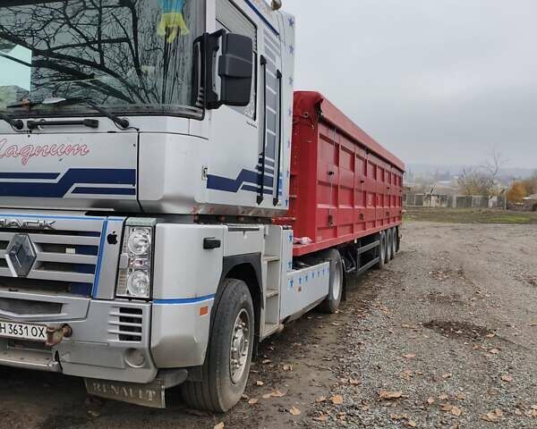 Серый Рено Магнум, объемом двигателя 11.93 л и пробегом 940 тыс. км за 11200 $, фото 4 на Automoto.ua