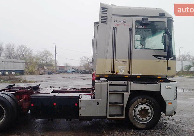 Серый Рено Магнум, объемом двигателя 11.93 л и пробегом 996 тыс. км за 3400 $, фото 1 на Automoto.ua