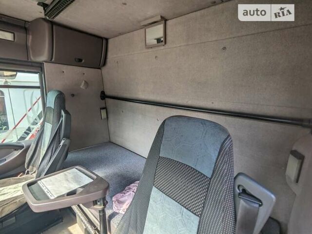 Серый Рено Магнум, объемом двигателя 11.93 л и пробегом 900 тыс. км за 7900 $, фото 16 на Automoto.ua