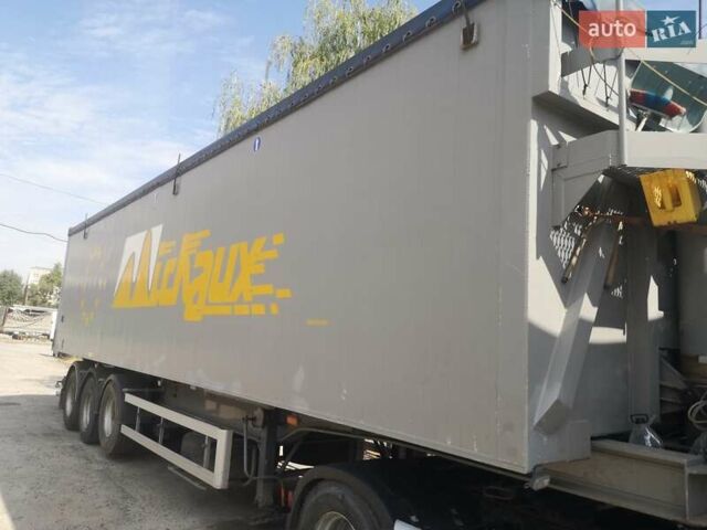 Сірий Рено Магнум, об'ємом двигуна 12.8 л та пробігом 999 тис. км за 22000 $, фото 4 на Automoto.ua