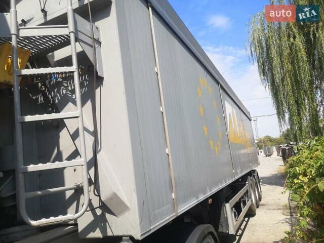 Сірий Рено Магнум, об'ємом двигуна 12.8 л та пробігом 999 тис. км за 22000 $, фото 6 на Automoto.ua