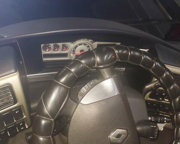 Сірий Рено Магнум, об'ємом двигуна 12.8 л та пробігом 1 тис. км за 20000 $, фото 16 на Automoto.ua