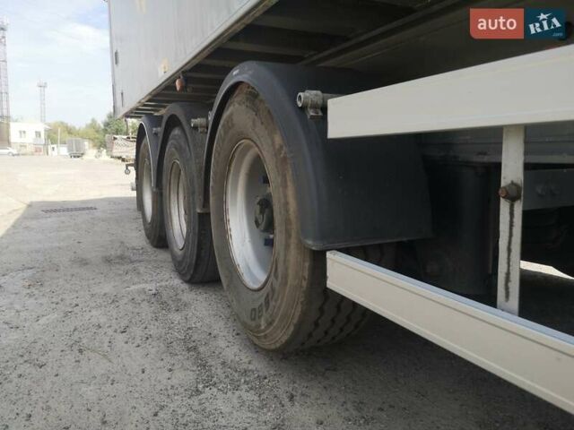 Сірий Рено Магнум, об'ємом двигуна 12.8 л та пробігом 999 тис. км за 22000 $, фото 13 на Automoto.ua