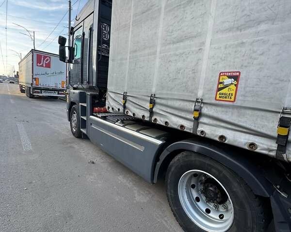 Сірий Рено Магнум, об'ємом двигуна 12.78 л та пробігом 1 тис. км за 14400 $, фото 11 на Automoto.ua