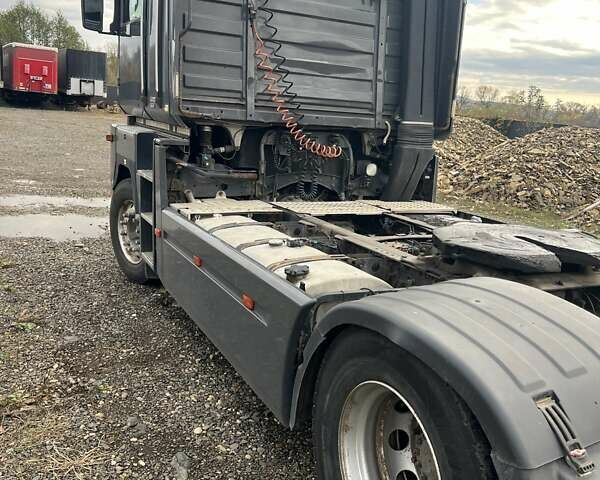 Серый Рено Магнум, объемом двигателя 12.9 л и пробегом 1 тыс. км за 9900 $, фото 2 на Automoto.ua