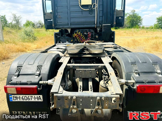 Серый Рено Магнум, объемом двигателя 12 л и пробегом 899 тыс. км за 15999 $, фото 10 на Automoto.ua