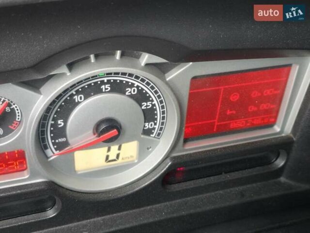 Серый Рено Магнум, объемом двигателя 10.74 л и пробегом 860 тыс. км за 29900 $, фото 10 на Automoto.ua