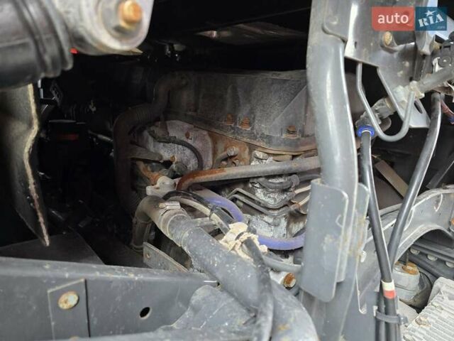 Серый Рено Магнум, объемом двигателя 10.74 л и пробегом 860 тыс. км за 29900 $, фото 11 на Automoto.ua