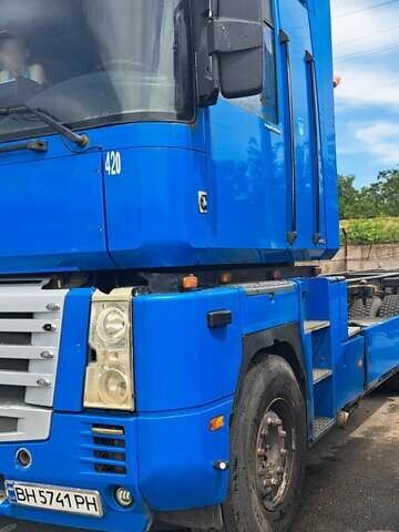 Рено Магнум 2002 у Одесі на Automoto.ua Синій Рено Магнум, об'ємом двигуна 12 л та пробігом 1 тис. км за 6500 $, фото 8 на Automoto.ua