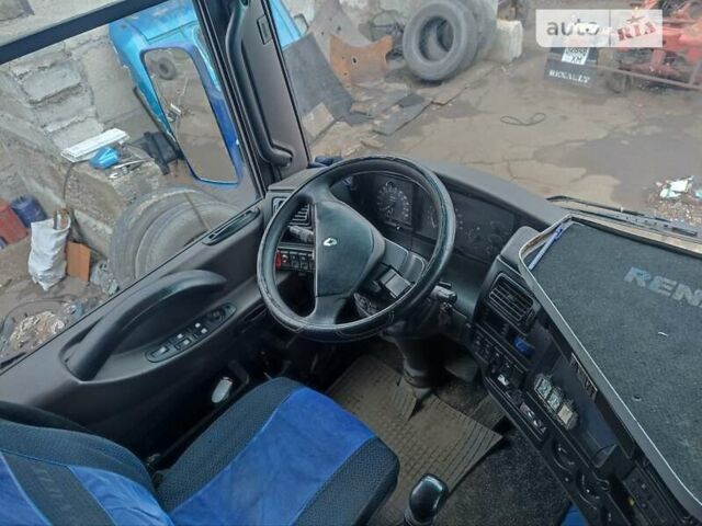 Синий Рено Магнум, объемом двигателя 12.6 л и пробегом 1000 тыс. км за 5200 $, фото 5 на Automoto.ua