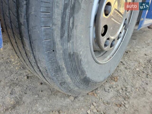 Синий Рено Магнум, объемом двигателя 11.9 л и пробегом 1 тыс. км за 16000 $, фото 5 на Automoto.ua