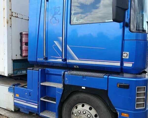 Синій Рено Магнум, об'ємом двигуна 11.92 л та пробігом 1000 тис. км за 6300 $, фото 4 на Automoto.ua