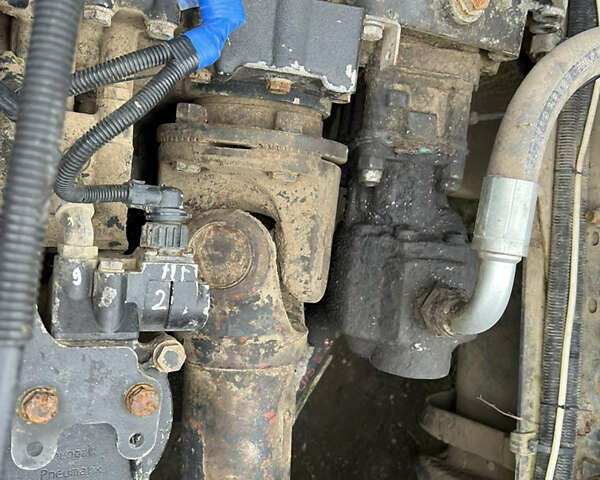 Синий Рено Магнум, объемом двигателя 11.93 л и пробегом 1 тыс. км за 4500 $, фото 9 на Automoto.ua