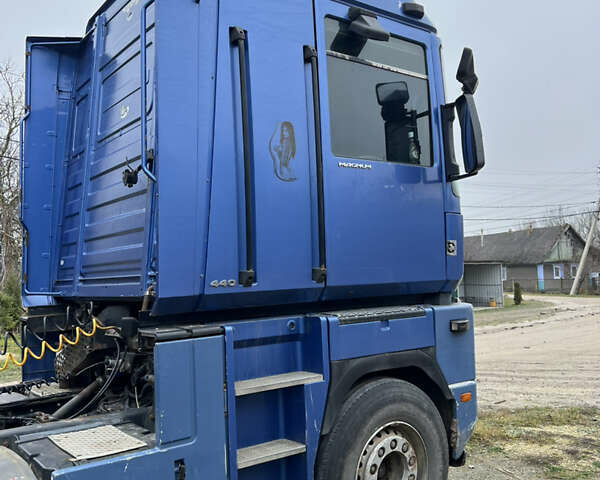 Синий Рено Магнум, объемом двигателя 11.93 л и пробегом 1 тыс. км за 4500 $, фото 2 на Automoto.ua