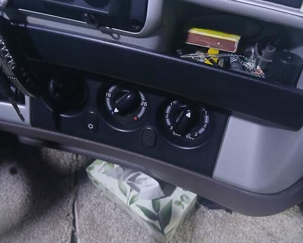 Синій Рено Магнум, об'ємом двигуна 11.9 л та пробігом 397 тис. км за 13500 $, фото 9 на Automoto.ua