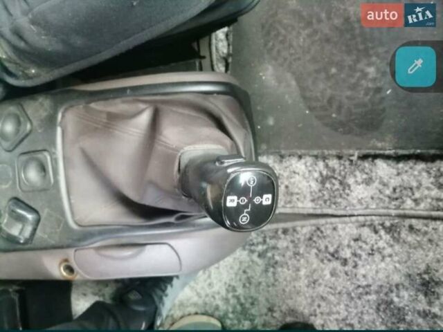 Синий Рено Магнум, объемом двигателя 12 л и пробегом 1 тыс. км за 7800 $, фото 4 на Automoto.ua