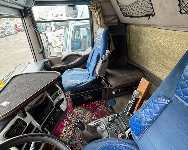 Синий Рено Магнум, объемом двигателя 11.93 л и пробегом 999 тыс. км за 7500 $, фото 4 на Automoto.ua