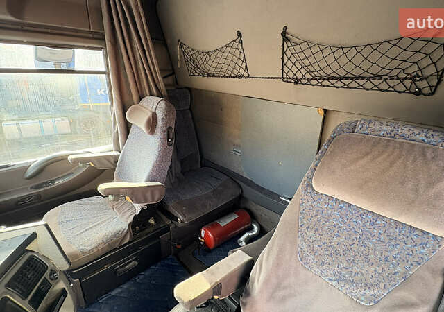 Синий Рено Магнум, объемом двигателя 12.9 л и пробегом 1000 тыс. км за 10000 $, фото 8 на Automoto.ua