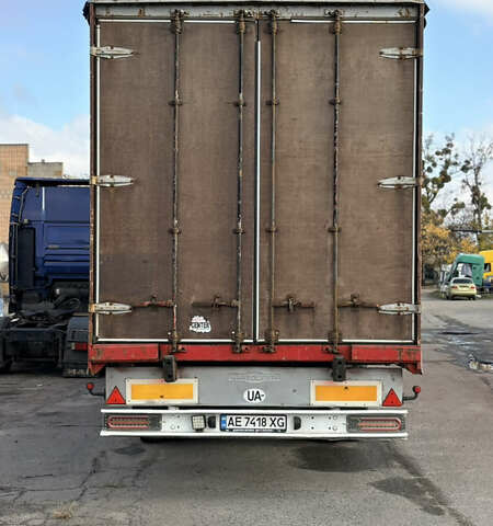 Синий Рено Магнум, объемом двигателя 12.9 л и пробегом 1000 тыс. км за 10000 $, фото 6 на Automoto.ua