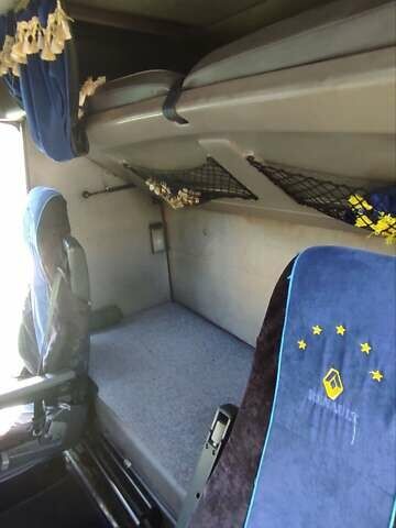 Зеленый Рено Магнум, объемом двигателя 11.9 л и пробегом 1 тыс. км за 11500 $, фото 4 на Automoto.ua