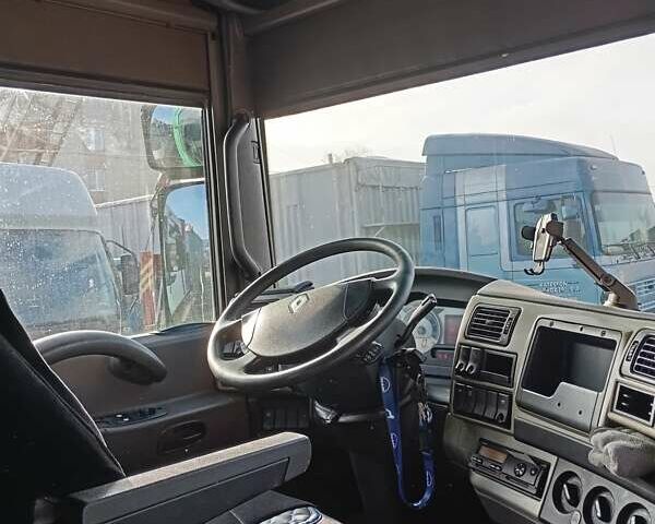 Зелений Рено Магнум, об'ємом двигуна 12.78 л та пробігом 999 тис. км за 10800 $, фото 1 на Automoto.ua