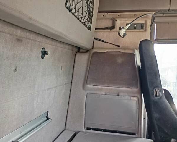 Зелений Рено Магнум, об'ємом двигуна 12.78 л та пробігом 999 тис. км за 10800 $, фото 2 на Automoto.ua