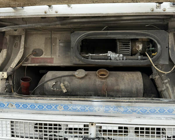 Белый Рено Майор, объемом двигателя 12 л и пробегом 998 тыс. км за 2500 $, фото 18 на Automoto.ua