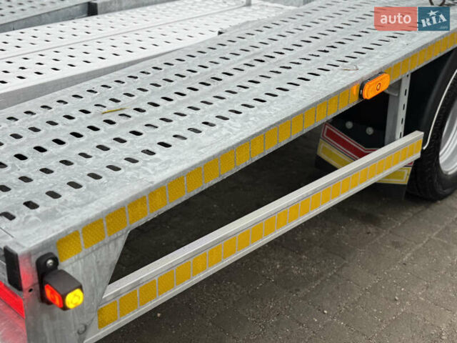 Белый Рено Mascott, объемом двигателя 2.95 л и пробегом 500 тыс. км за 17950 $, фото 20 на Automoto.ua