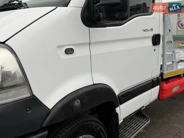 Белый Рено Mascott, объемом двигателя 2.95 л и пробегом 500 тыс. км за 17950 $, фото 33 на Automoto.ua