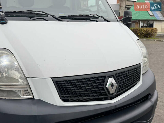Белый Рено Mascott, объемом двигателя 2.95 л и пробегом 500 тыс. км за 17950 $, фото 29 на Automoto.ua