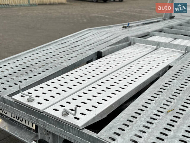 Белый Рено Mascott, объемом двигателя 2.95 л и пробегом 500 тыс. км за 17950 $, фото 18 на Automoto.ua