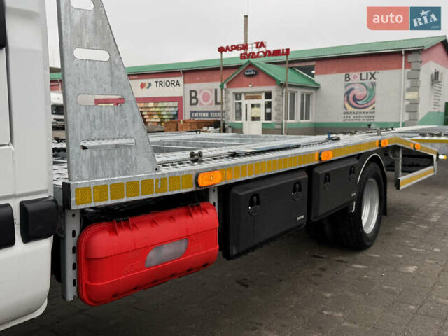 Белый Рено Mascott, объемом двигателя 2.95 л и пробегом 500 тыс. км за 17950 $, фото 35 на Automoto.ua