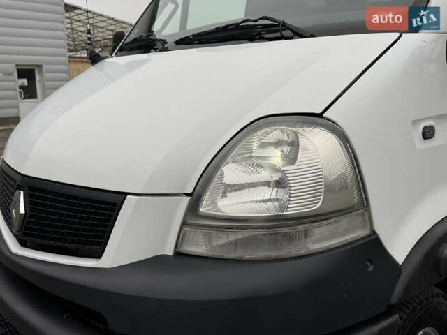 Белый Рено Mascott, объемом двигателя 2.95 л и пробегом 500 тыс. км за 17950 $, фото 32 на Automoto.ua