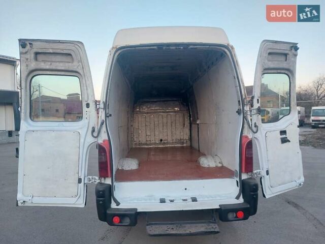 Білий Рено Mascott, об'ємом двигуна 2.8 л та пробігом 560 тис. км за 8300 $, фото 15 на Automoto.ua