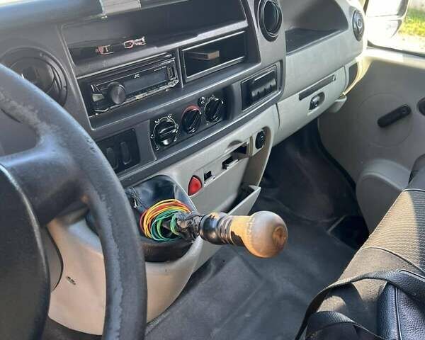 Белый Рено Mascott, объемом двигателя 2.95 л и пробегом 602 тыс. км за 7000 $, фото 11 на Automoto.ua