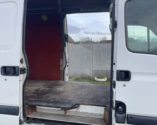 Білий Рено Mascott, об'ємом двигуна 3 л та пробігом 440 тис. км за 8500 $, фото 3 на Automoto.ua