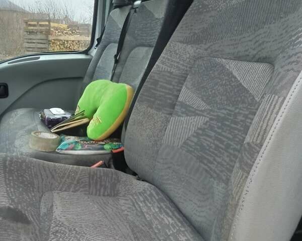 Белый Рено Mascott, объемом двигателя 3 л и пробегом 406 тыс. км за 14000 $, фото 1 на Automoto.ua