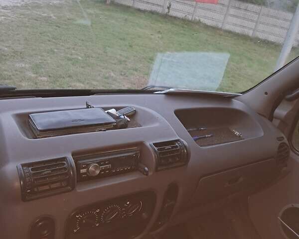 Білий Рено Mascott, об'ємом двигуна 2.8 л та пробігом 630 тис. км за 7000 $, фото 10 на Automoto.ua