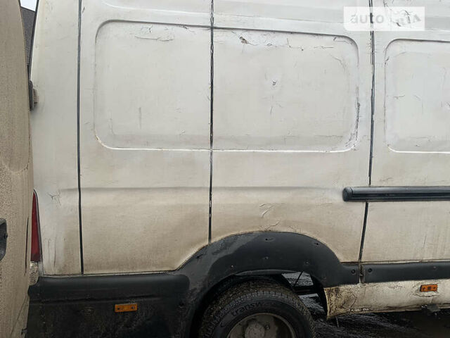 Белый Рено Mascott, объемом двигателя 3 л и пробегом 900 тыс. км за 5700 $, фото 10 на Automoto.ua