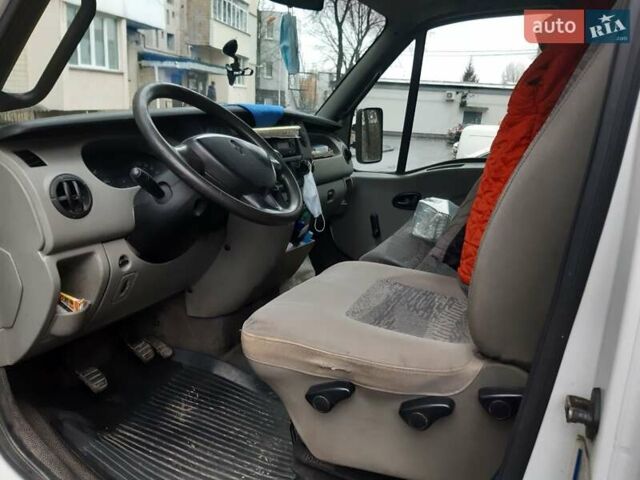 Белый Рено Mascott, объемом двигателя 3.2 л и пробегом 445 тыс. км за 12000 $, фото 7 на Automoto.ua