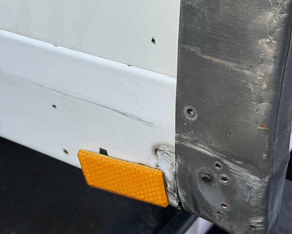 Белый Рено Mascott, объемом двигателя 2.8 л и пробегом 384 тыс. км за 12500 $, фото 35 на Automoto.ua