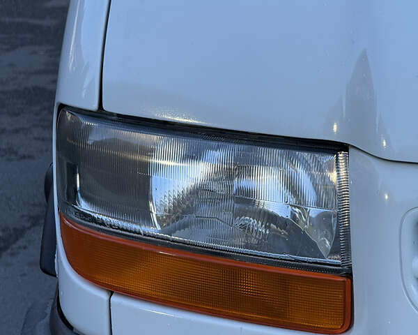 Белый Рено Mascott, объемом двигателя 2.8 л и пробегом 384 тыс. км за 12500 $, фото 31 на Automoto.ua