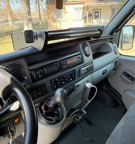 Білий Рено Mascott, об'ємом двигуна 2.95 л та пробігом 534 тис. км за 14200 $, фото 7 на Automoto.ua