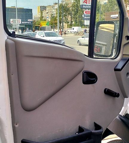 Рено Mascott, объемом двигателя 2.8 л и пробегом 750 тыс. км за 8300 $, фото 8 на Automoto.ua