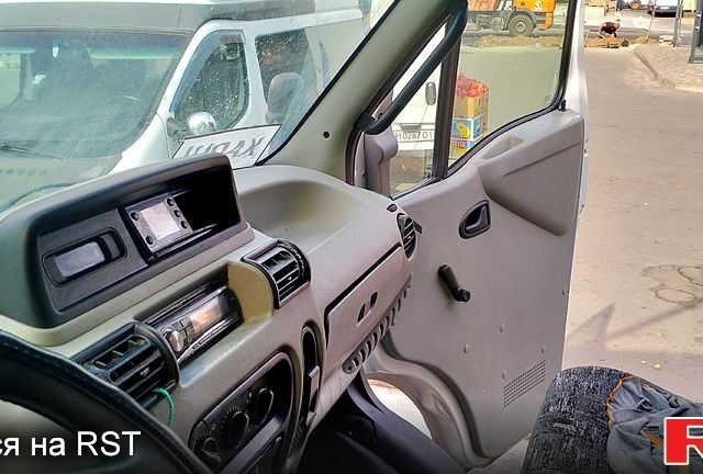 Рено Mascott, объемом двигателя 2.8 л и пробегом 750 тыс. км за 8300 $, фото 9 на Automoto.ua