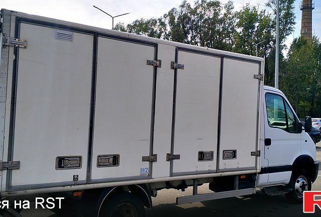 Рено Mascott, объемом двигателя 2.8 л и пробегом 750 тыс. км за 8300 $, фото 3 на Automoto.ua