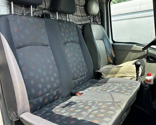 Синий Рено Mascott, объемом двигателя 2.8 л и пробегом 330 тыс. км за 5500 $, фото 16 на Automoto.ua