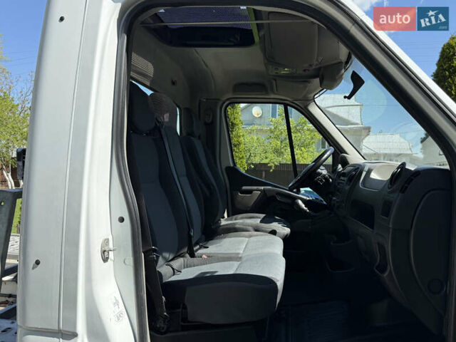 Білий Рено Мастєр, об'ємом двигуна 2.3 л та пробігом 200 тис. км за 12950 $, фото 29 на Automoto.ua