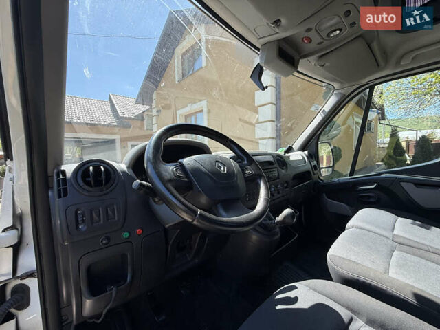 Білий Рено Мастєр, об'ємом двигуна 2.3 л та пробігом 200 тис. км за 12950 $, фото 37 на Automoto.ua